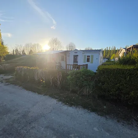 Sejour Normandie - Mobilhome Confort 3ch-6p Avec Tv & Wifi Dans L'eure