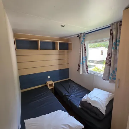 Кемпинг Sejour Normandie - Mobilhome Confort 3ch-6p Avec Tv & Wifi Dans L'eure